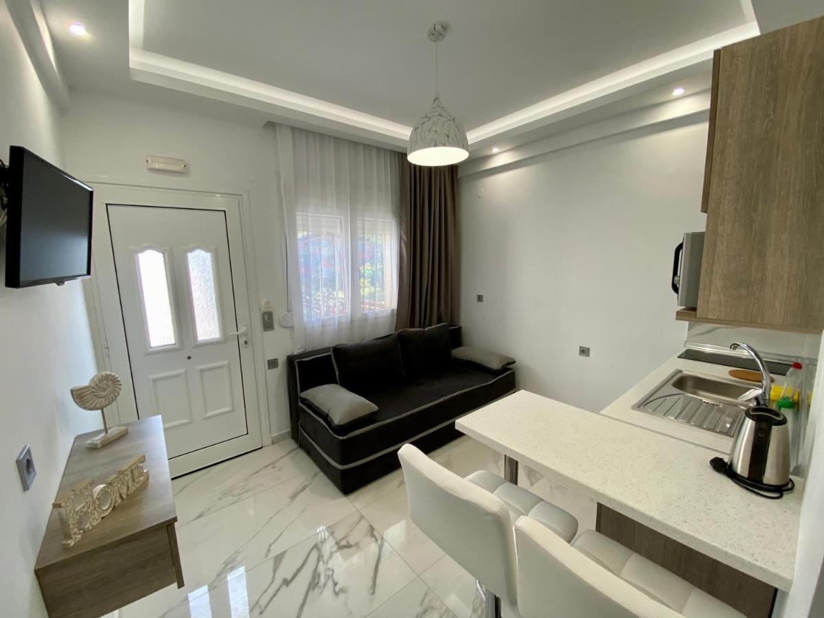Katia Apartments Пефкохорі Екстер'єр фото